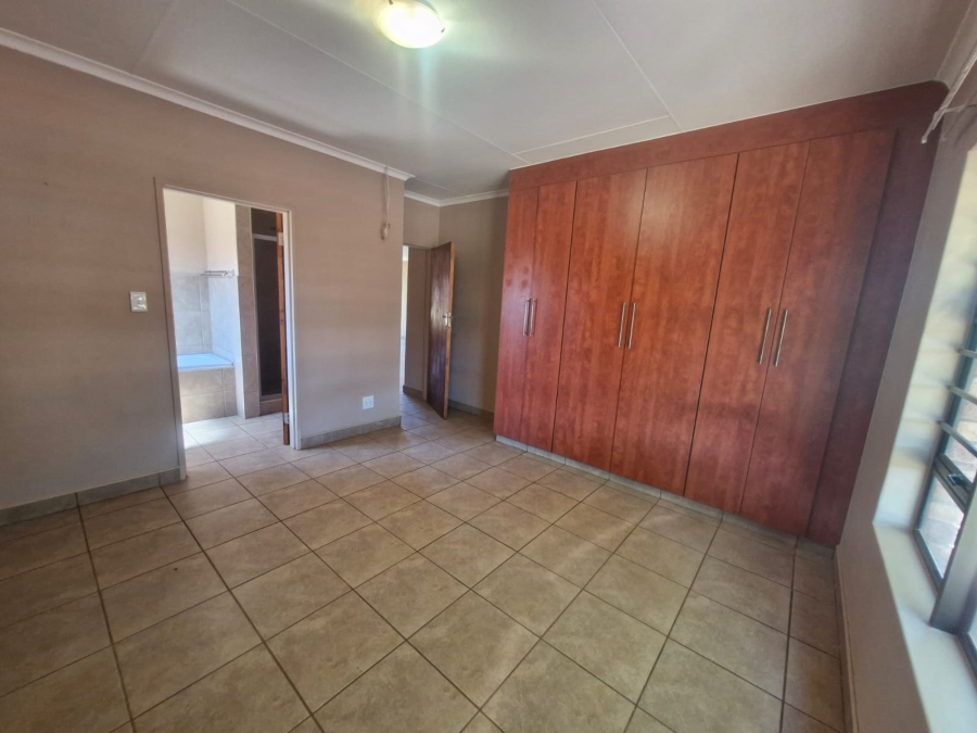 To Let 3 Bedroom Property for Rent in Kathu Northern Cape